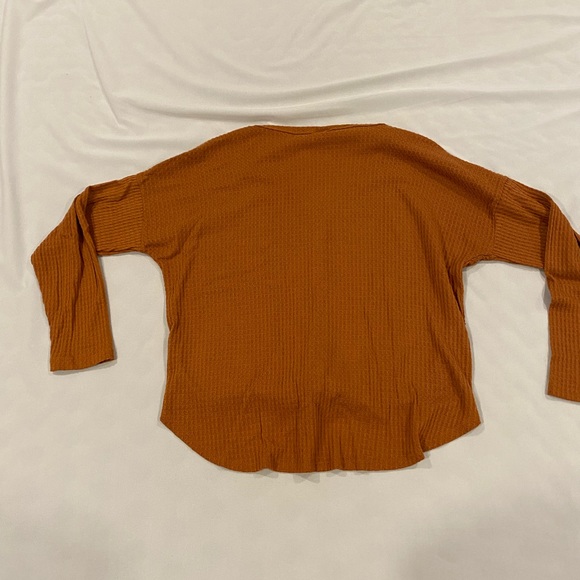 Burnt orange waffle knit long sleeve size M - Picture 7 of 9
